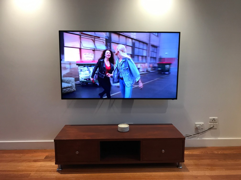 TV wall mounting